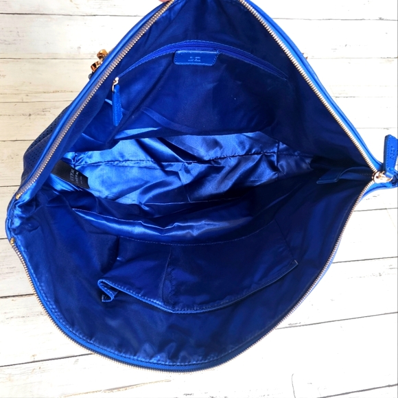 Joe's Large Blue Weekender Handbag Purse Vegan Leather Tote Bag Zip up Gold - Picture 12 of 16